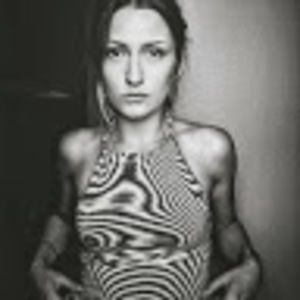 Meet your Posher, Chrystin